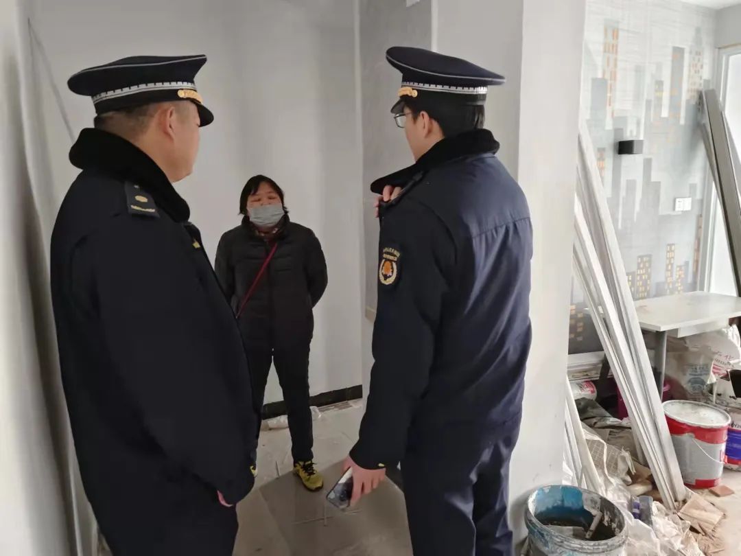 借用一个人，这个租赁住房避免港口指南