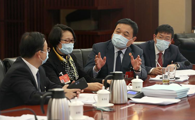 「履职故事」全国人大代表潘保春：为中小微企业创业兴业“鼓与呼”