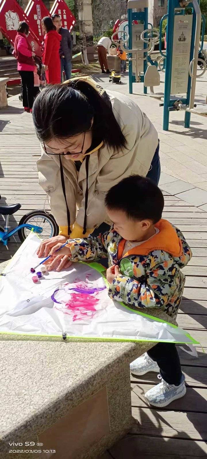 三八妇女节又叫女神节吗（三八妇女节送妈妈什么礼物）