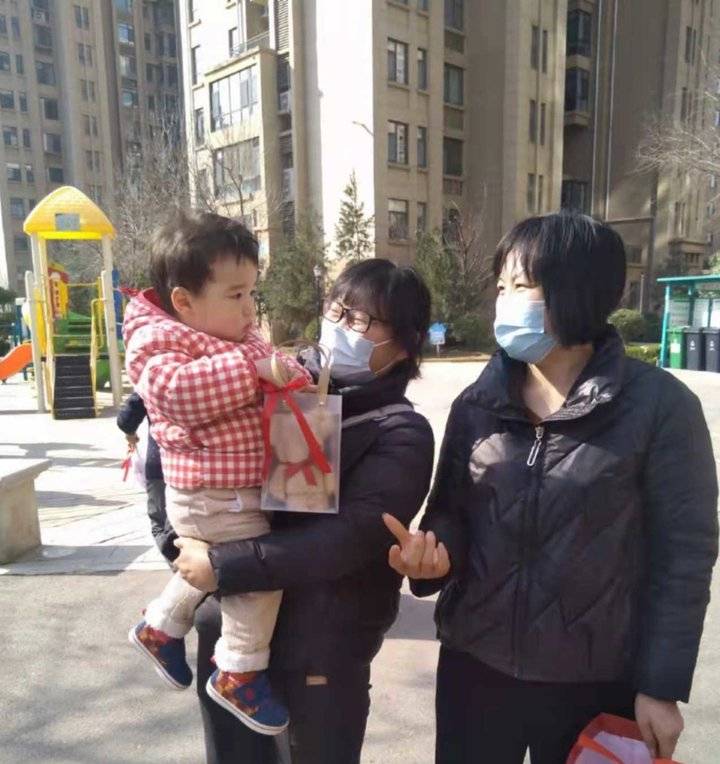 三八妇女节又叫女神节吗（三八妇女节送妈妈什么礼物）