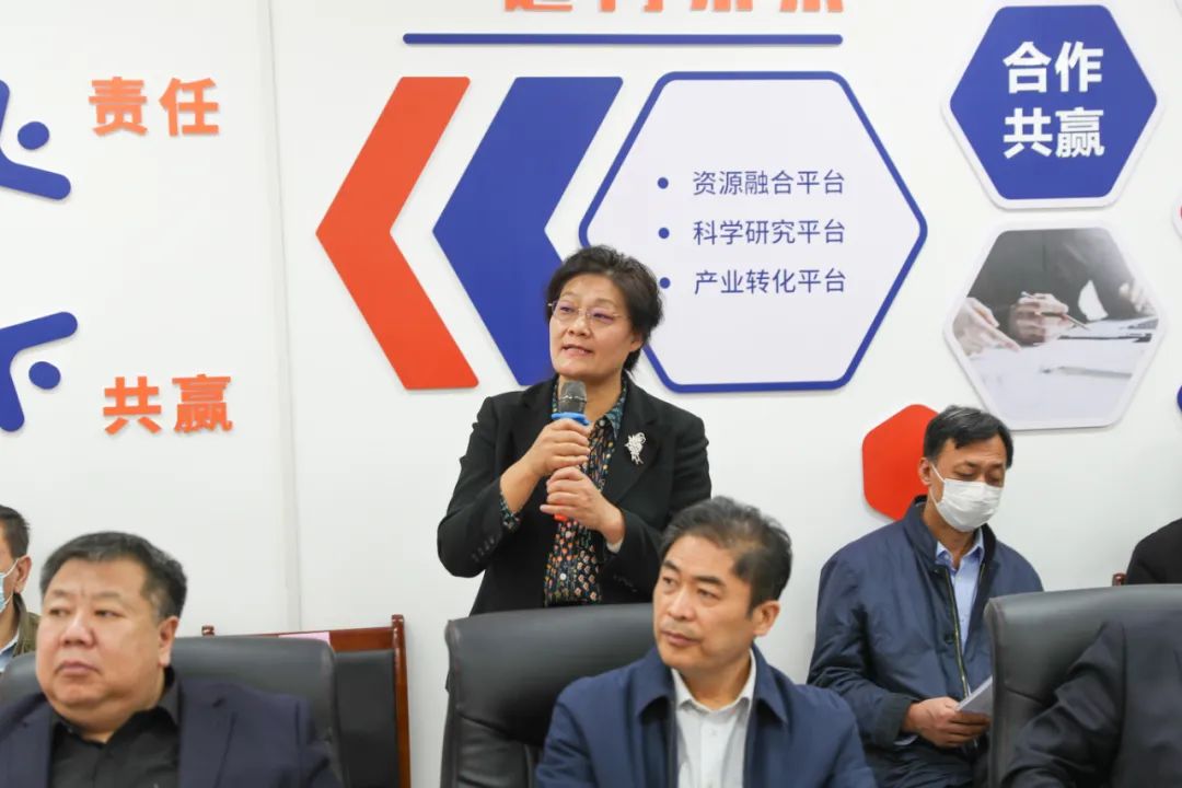 济南新材料产业研究院暨重点实验室揭牌