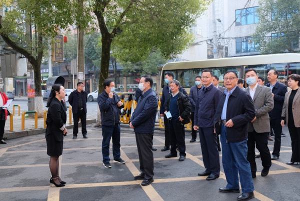 桃源縣陬市小學(xué)的家長(zhǎng)學(xué)校(圖2) 桃源縣陬市小學(xué)的家長(zhǎng)學(xué)校(圖2)