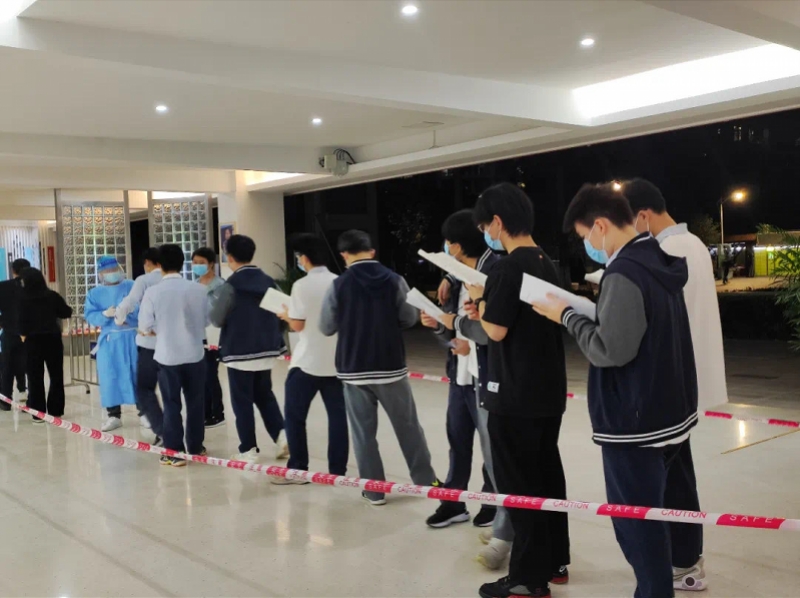 深圳明德實(shí)驗(yàn)學(xué)校高中封閉式校園生活(圖3) 深圳明德實(shí)驗(yàn)學(xué)校高中封閉式校園生活(圖3)