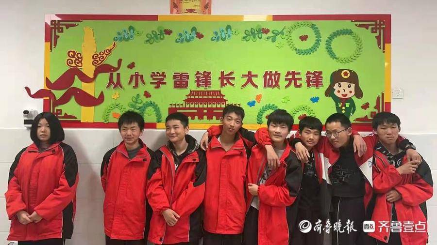 定陶区冉堌镇中学学子微光照校园 行动传递爱(图1)