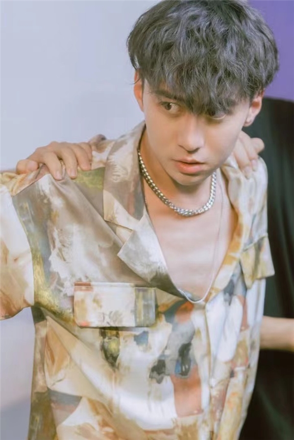 电影《送心》在京开机演员刘一麟张初一携手出演