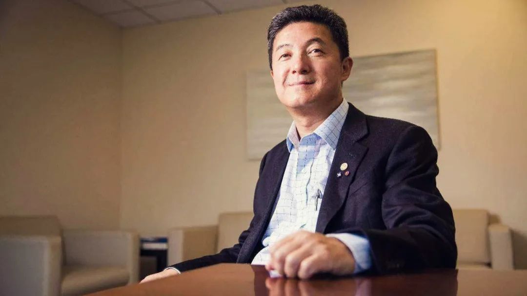 痴人赵武：为人间盗火，一场漫长的绝处逢生