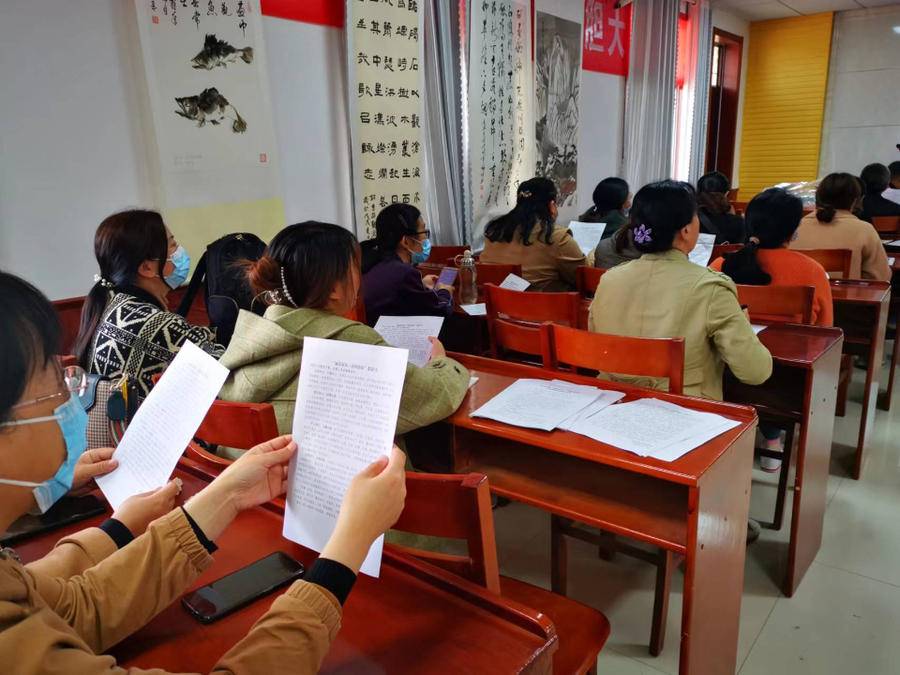 東昌府區(qū)張爐集鎮(zhèn)中學：打造清廉好家風(圖2)