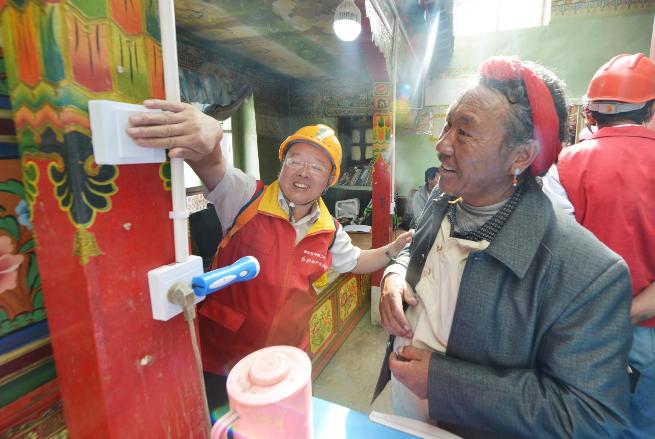 “万能电工”钱海军让微光成炬，照亮共富路