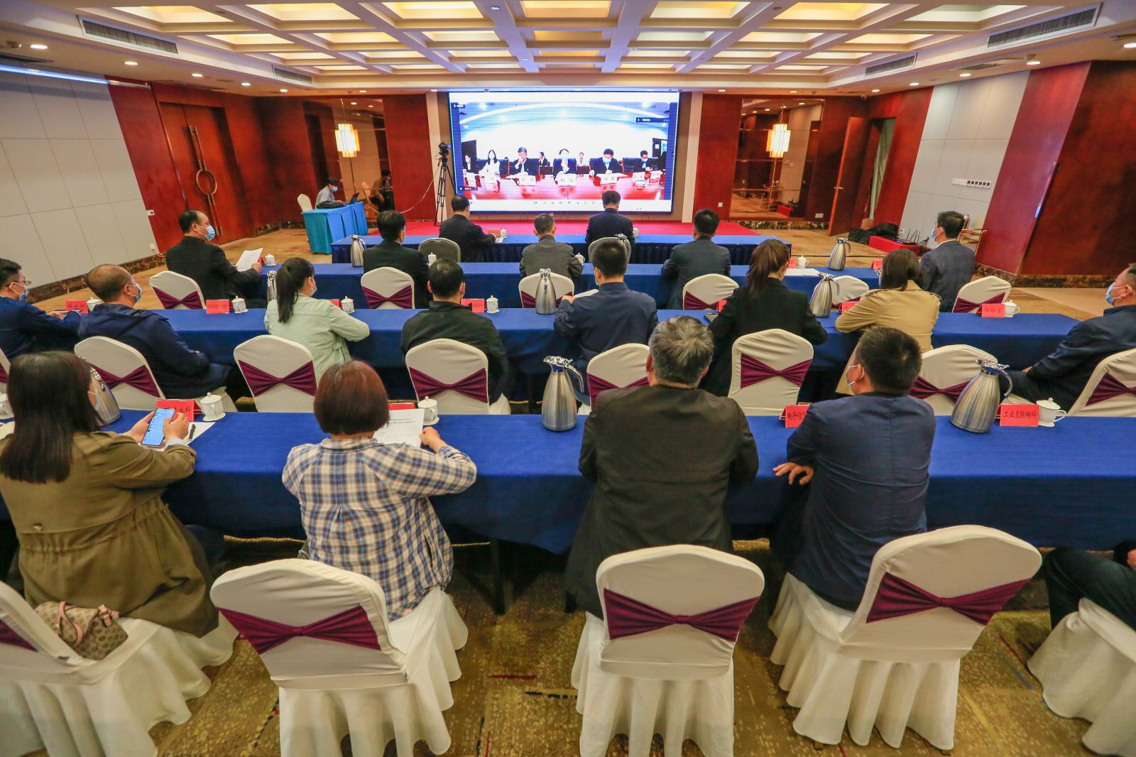共启中小企业“育苗扶壮”行动，工信部一中心与潍坊合作推动