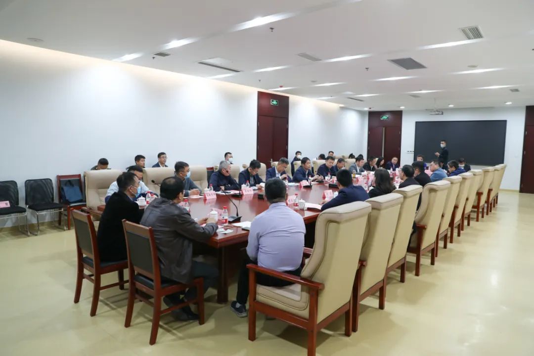 济南市投资促进局党组书记、局长李洪伟到济南新材料产业园区调研