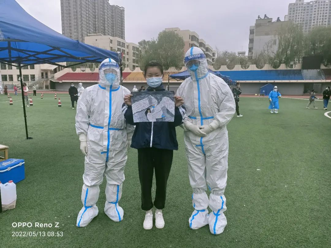 来了！第一批客人