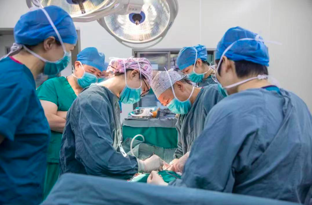 北京协和医院多科室联手，罕见生殖道畸形患者诞下足月宝宝