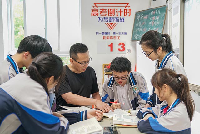 浙江温州：高三学子积极备战迎高考