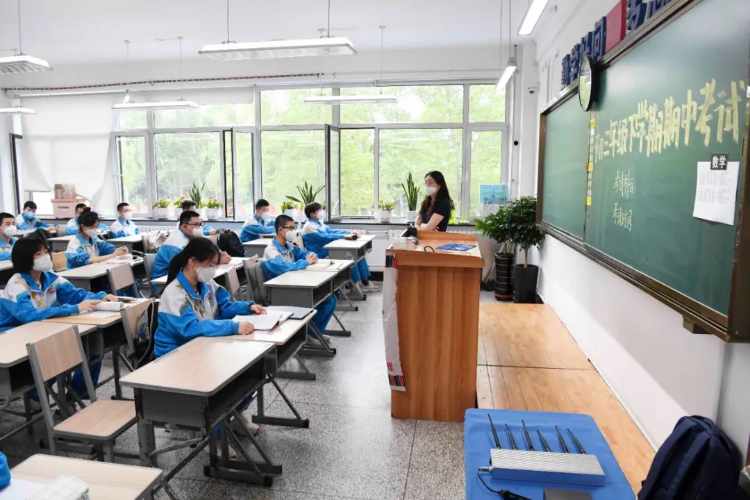 十堰助学贷款如何办理？回复来了