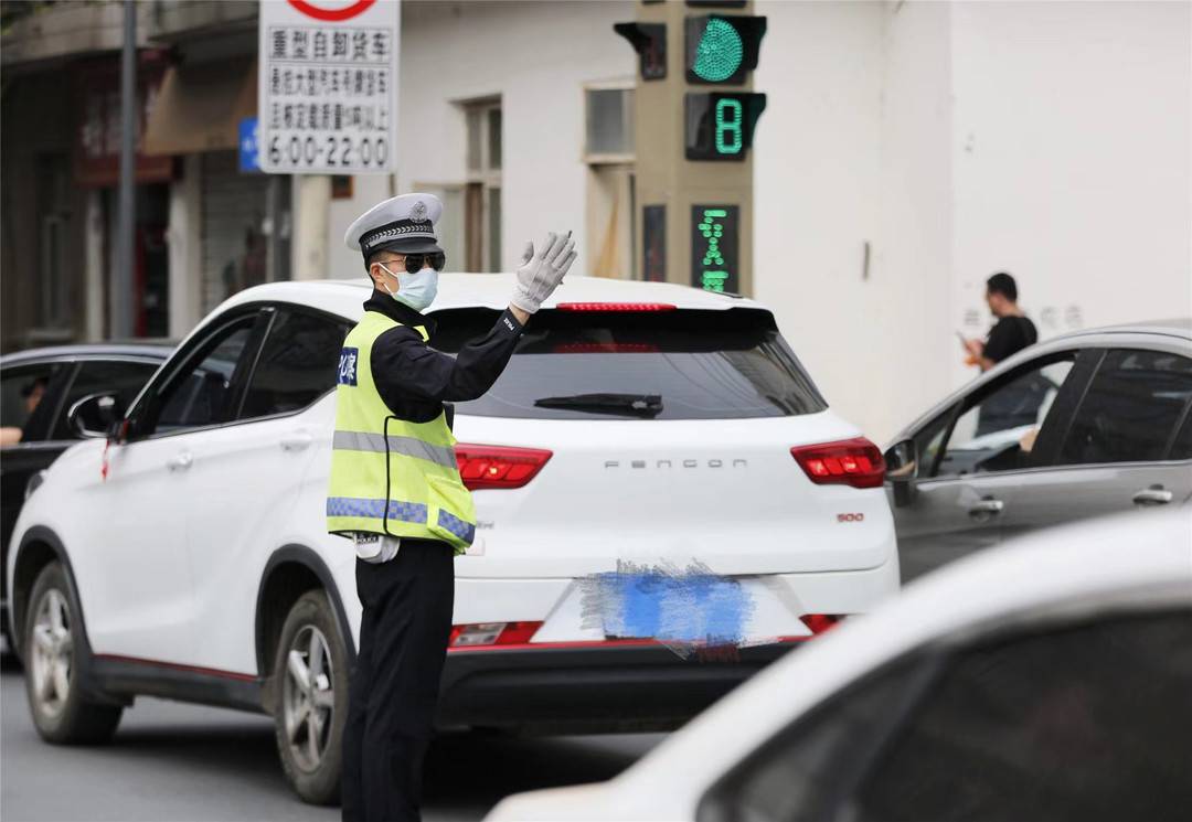 端午小长假即将到来！成都龙泉驿交警发布交通出行提示