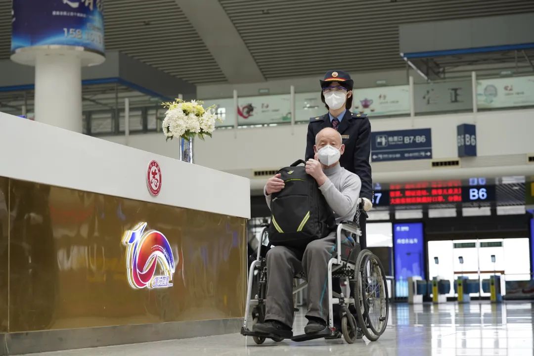 购票怎么知道是复兴号(收藏 转发！如何预约重点旅客服务)