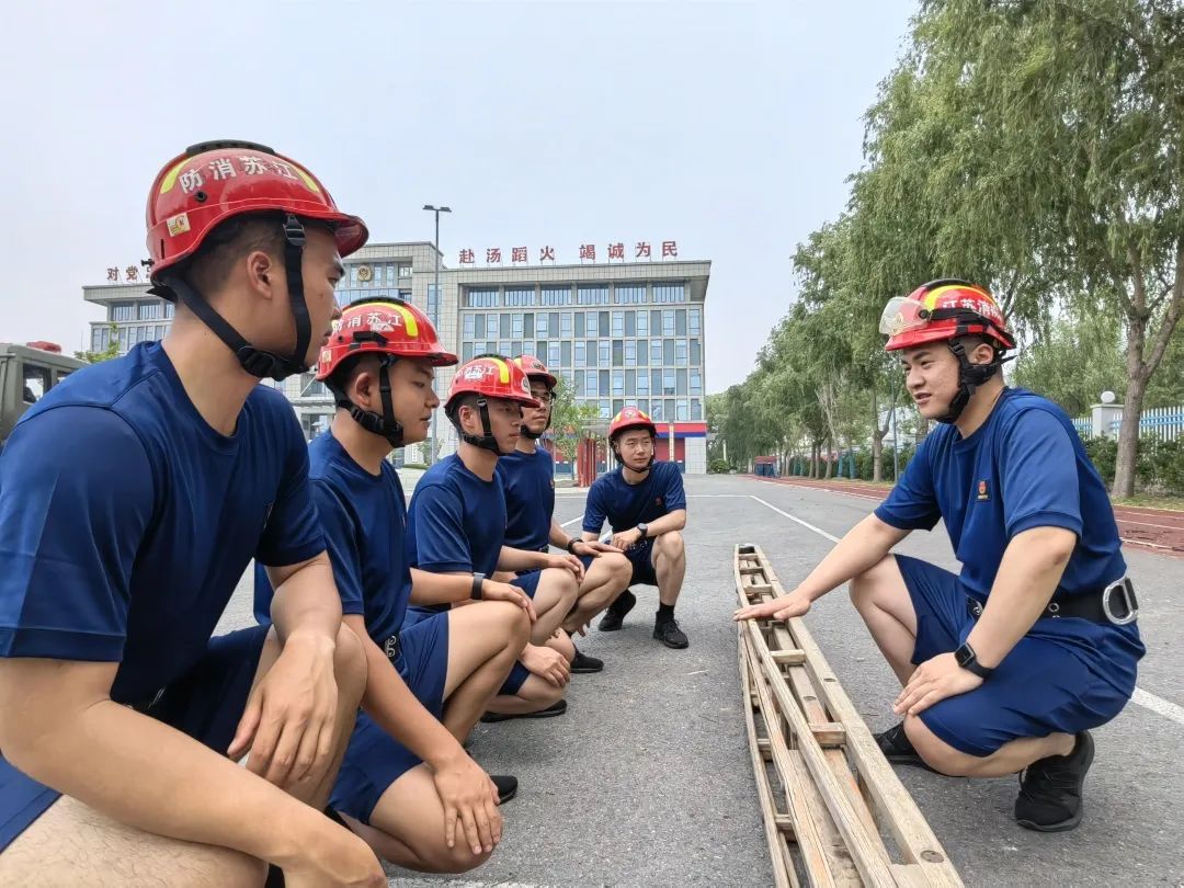 拜师学艺 小班精砺 | 江苏总队创新开展2021年新考录干部岗前锻炼工作