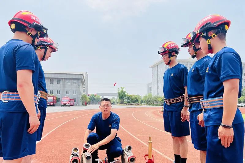 拜师学艺 小班精砺 | 江苏总队创新开展2021年新考录干部岗前锻炼工作