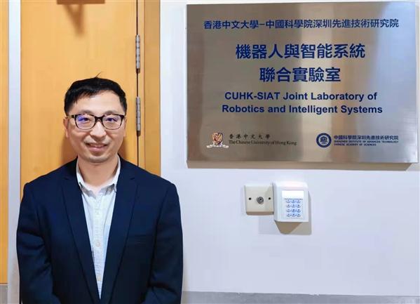 在胎盘中自主巡航！科学家打造微纳机器人军团