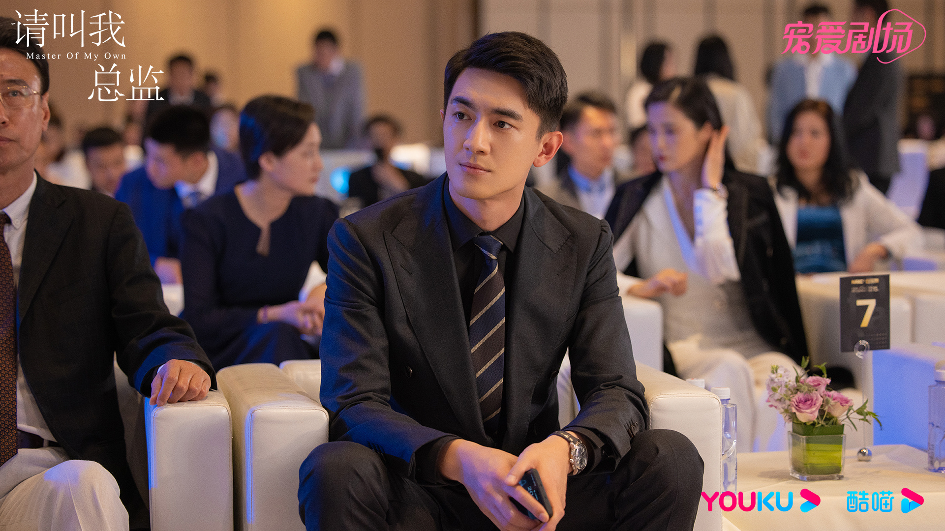 专访丨红九：用淡定、隐忍、低调人生态度，书写女性励志成长