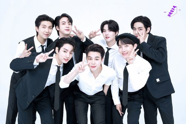 评／对着阿米唱着《Love Yourself》的BTS 终于踏上爱自己的新旅程