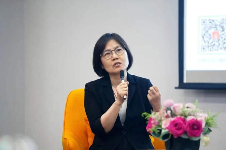 北大教授师曾志谈企业社会责任：科技赋权背后是人心向善