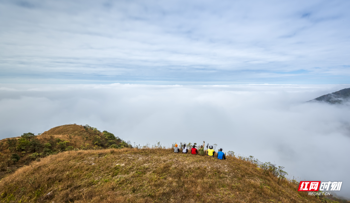 走进“多山之县”领略“炎陵十峰”