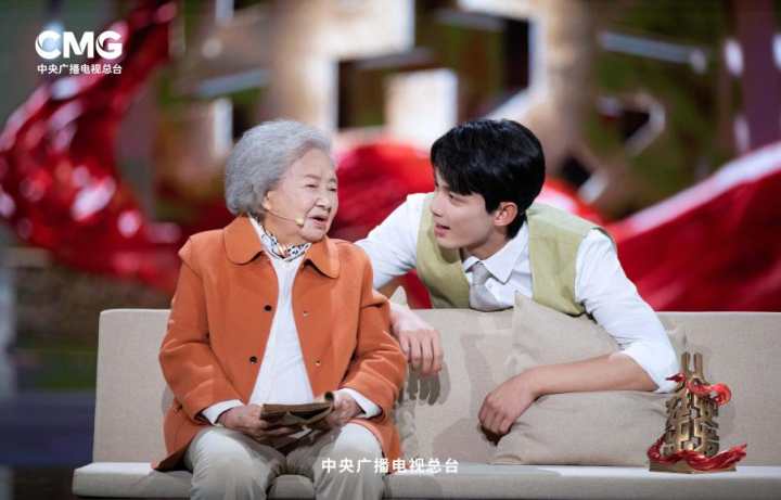 《从延安出发》央视收官，构建一座与青年对话的“时光艺术馆”