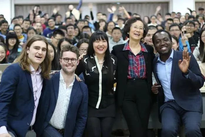 总书记回信一周年！在北大读懂中国！