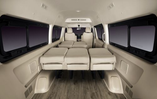 东南汽车轻客新车型发布！这次是纯电新能源