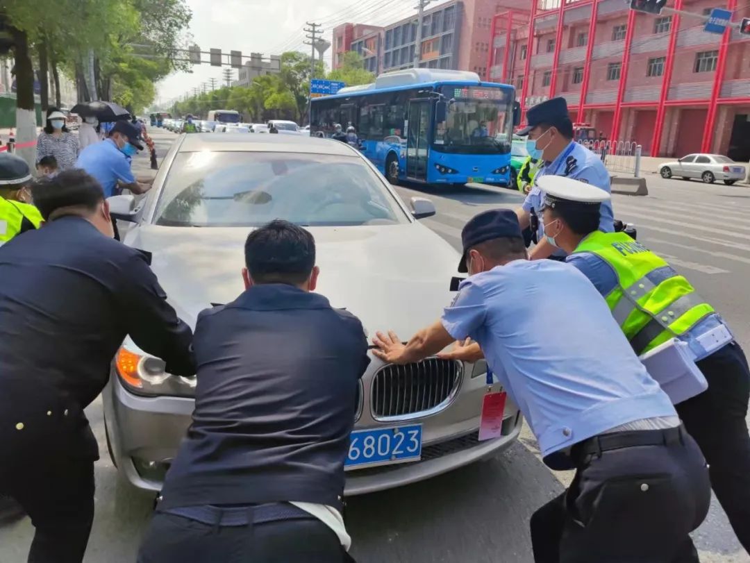 夏至已至 助梦亦至——城北公安分局全程护航中考