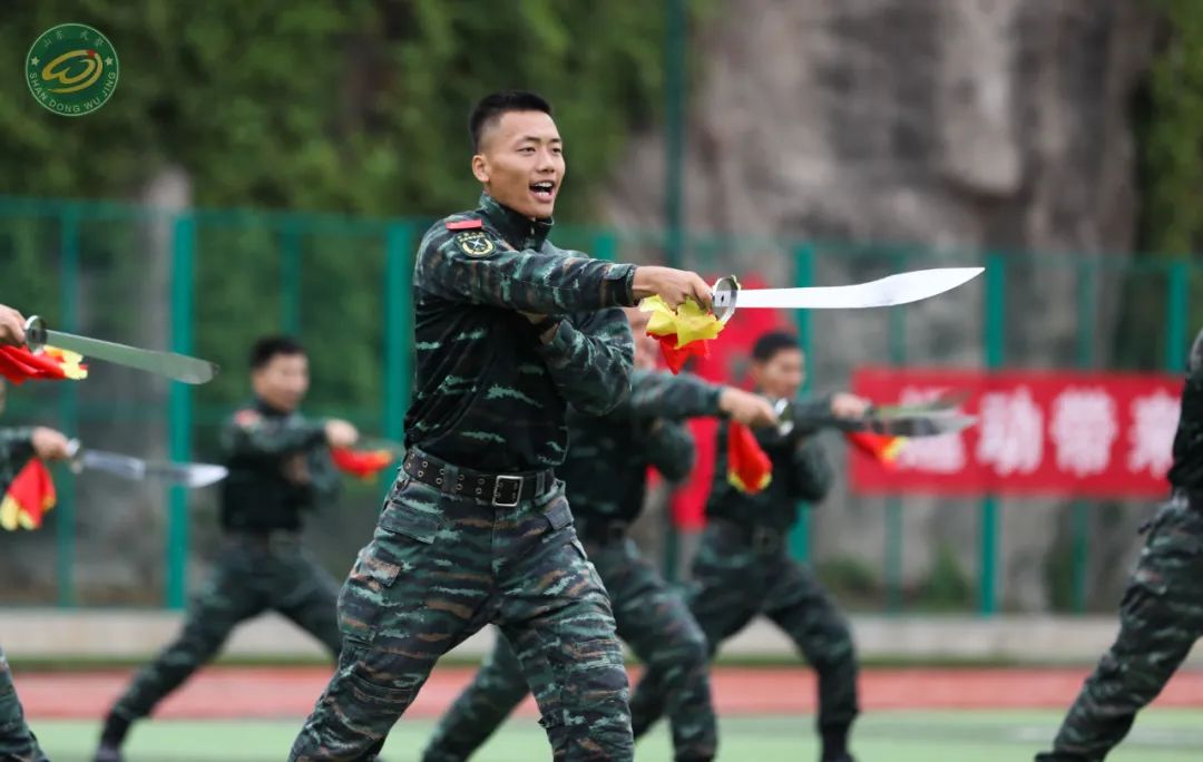 民族运动会文案(以青春之名，为梦想而战！夏日里的这场军事文化体育运动会，唤醒官兵们的竞技梦)