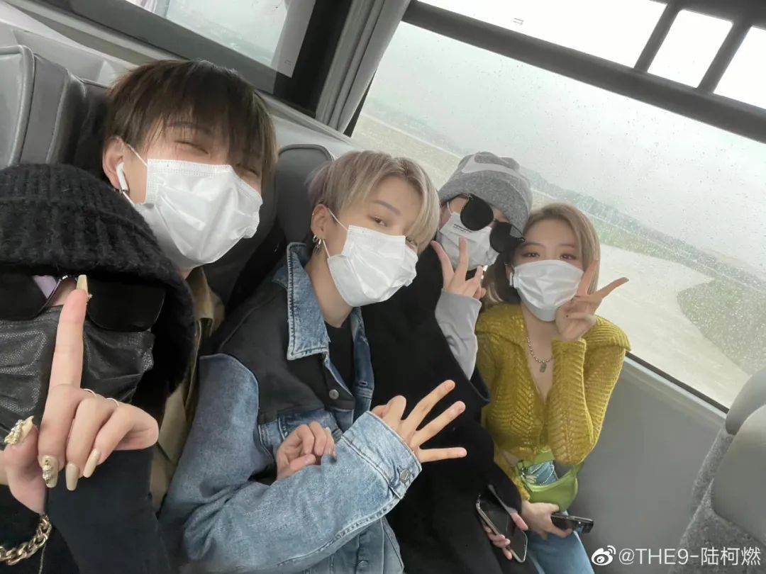 姐妹早茶铺 | 204天过去，陆柯燃在等毕业典礼