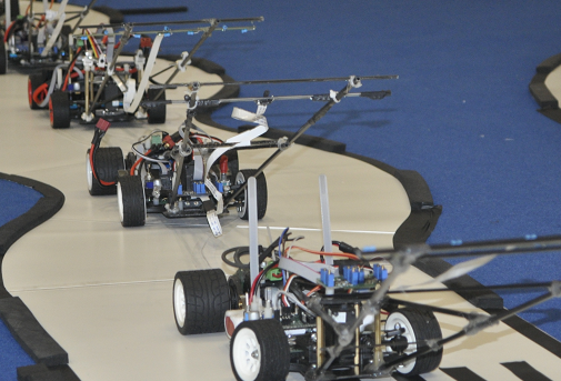 在0与1之间，“智”创一个这样的未来