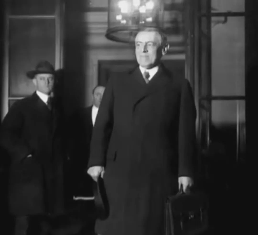 ����������ս�����������̵�������Ϊ�����ܸ��Լ����ϡ����塱�����£�