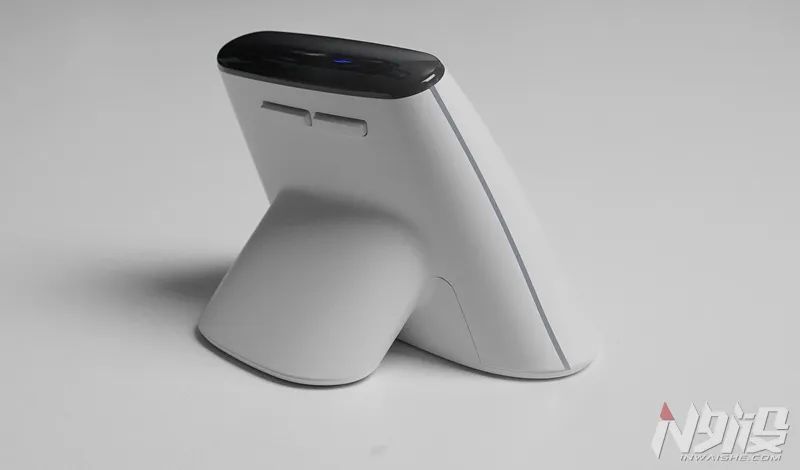 多彩MV6垂直人体工学三模无线鼠标上手体验