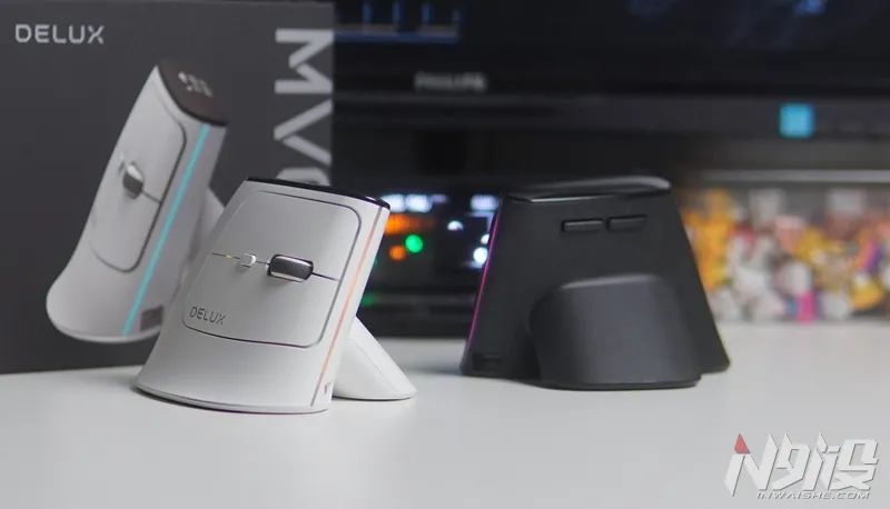 多彩MV6垂直人体工学三模无线鼠标上手体验