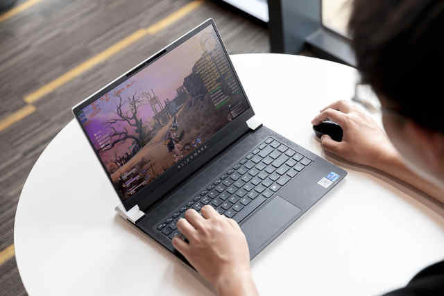 ALIENWARE x14评测：12代酷睿H加持！薄至14.5mm还能谈性能？