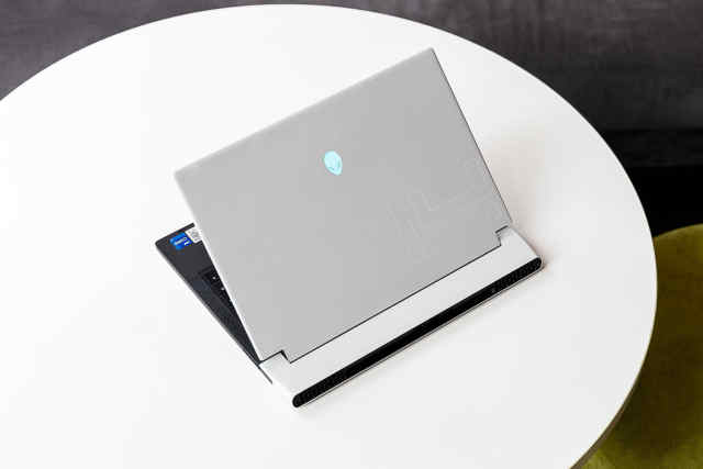 ALIENWARE x14评测：12代酷睿H加持！薄至14.5mm还能谈性能？