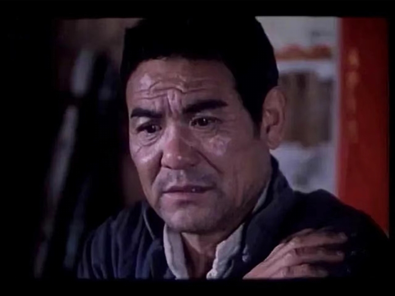 老艺术家村里病逝！曾饰演“陈奂生”，被誉为“农民大王”