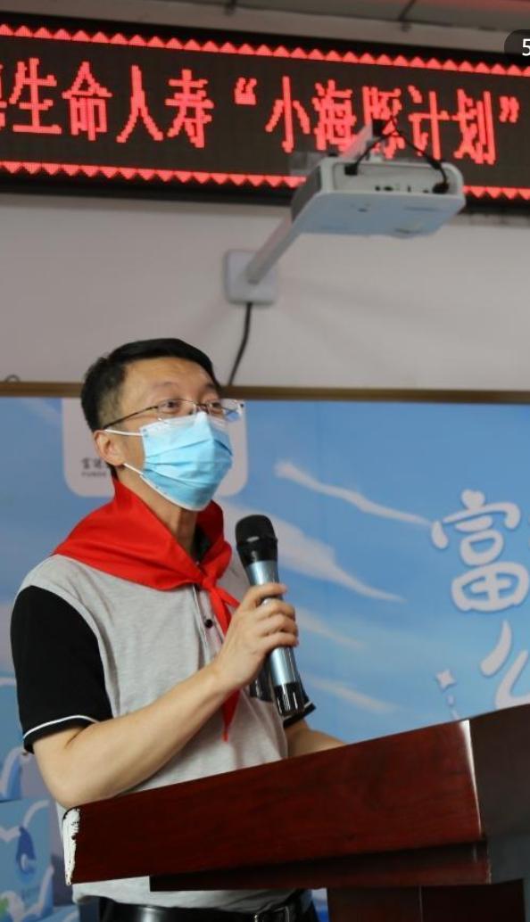 長春市第五十八中學(xué)溫暖“上演”(圖3) 長春市第五十八中學(xué)溫暖“上演”(圖3)