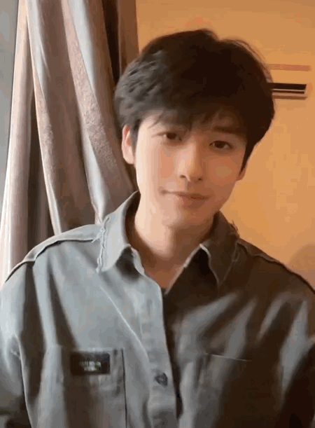 长着「明星同款脸」，为啥颜值发展差好多？靠脸走捷径，抬咖不翻车