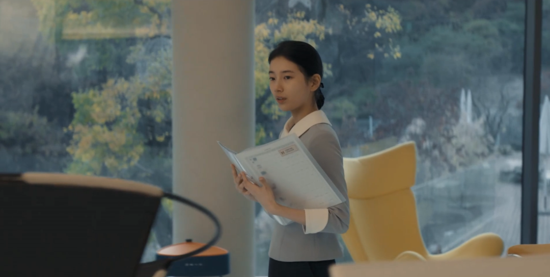 8.3分新韩剧，比《顶楼》还疯狂