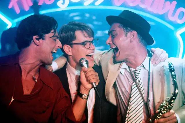 8.3分新韩剧，比《顶楼》还疯狂