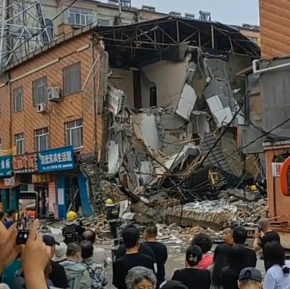 突发！黑龙江一包子铺疑似煤气罐爆炸，最新进展：1死2伤2失联