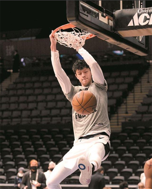 现任nba中国球员有哪些(三名中国球员征战夏季联赛，“NBA没有想象得那么远”)