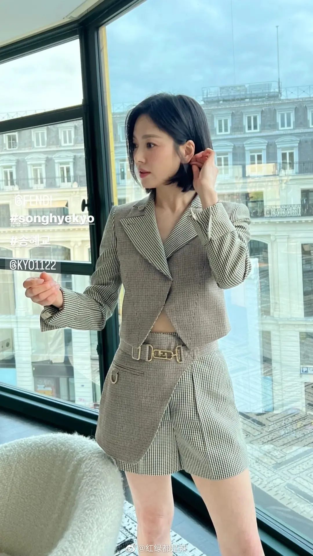 “黑化后”的宋慧乔，反而更美了？