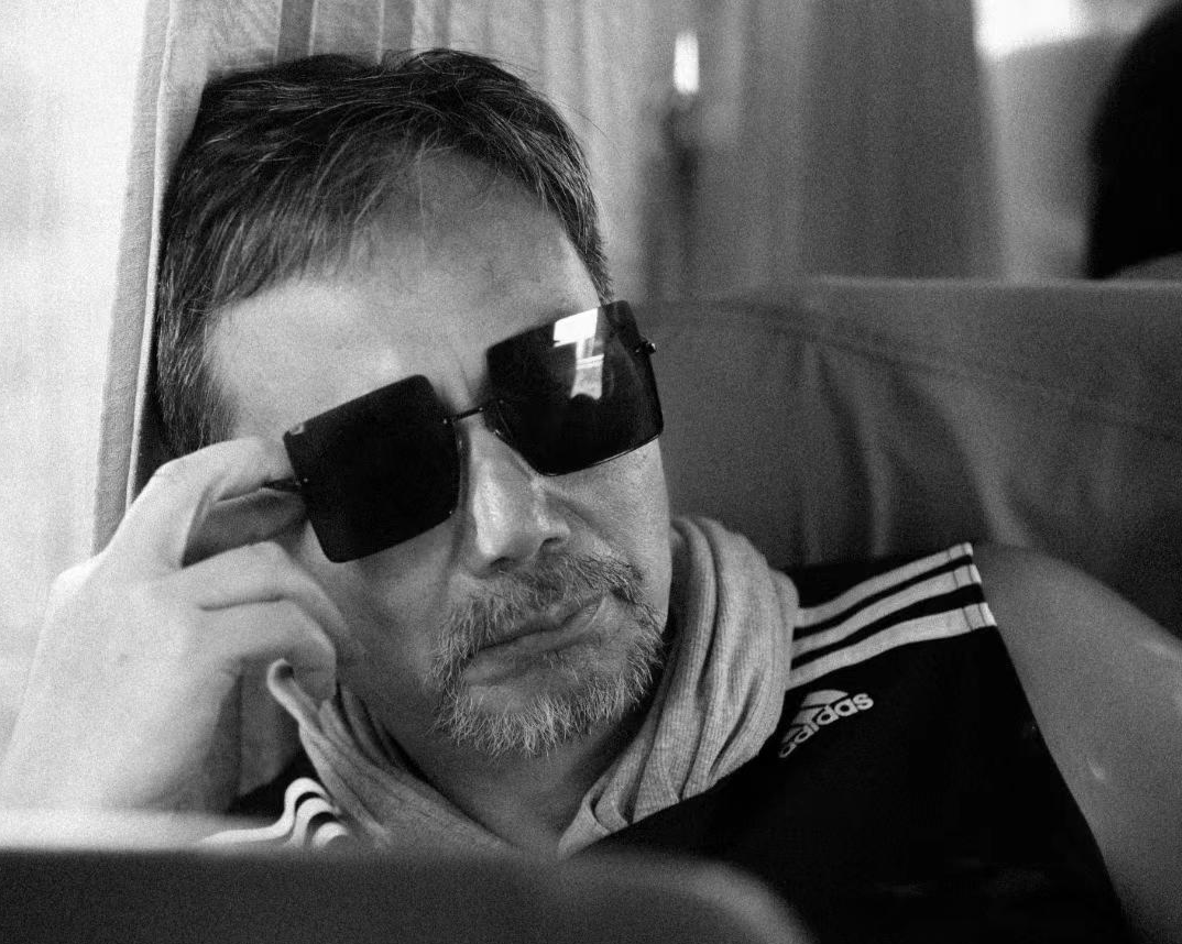 退休后拿下罗马电影奖影帝！峨影演员胡涂：不容易