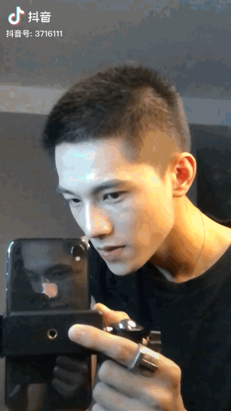 长着「明星同款脸」，为啥颜值发展差好多？靠脸走捷径，抬咖不翻车