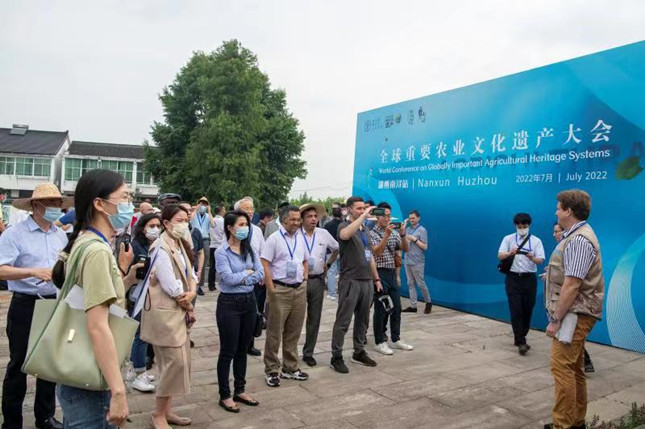 22国驻华使馆走进湖州南浔，寻农遗“活化石”看千年桑基鱼塘赋能乡村振兴